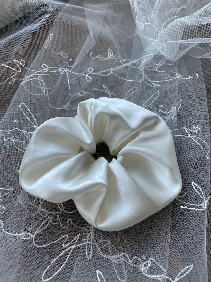 Hair Scrunchie by L'eto Bridal, image 1