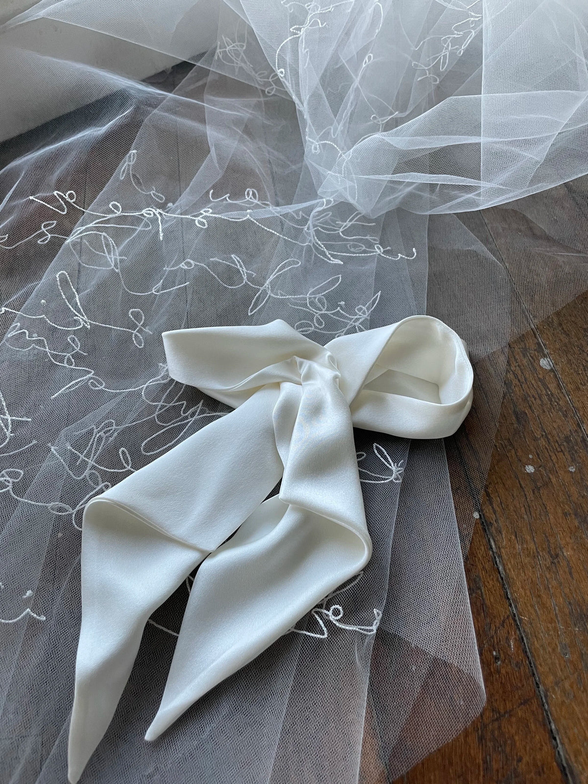 Silk Hair Bow by L'eto Bridal, image 1